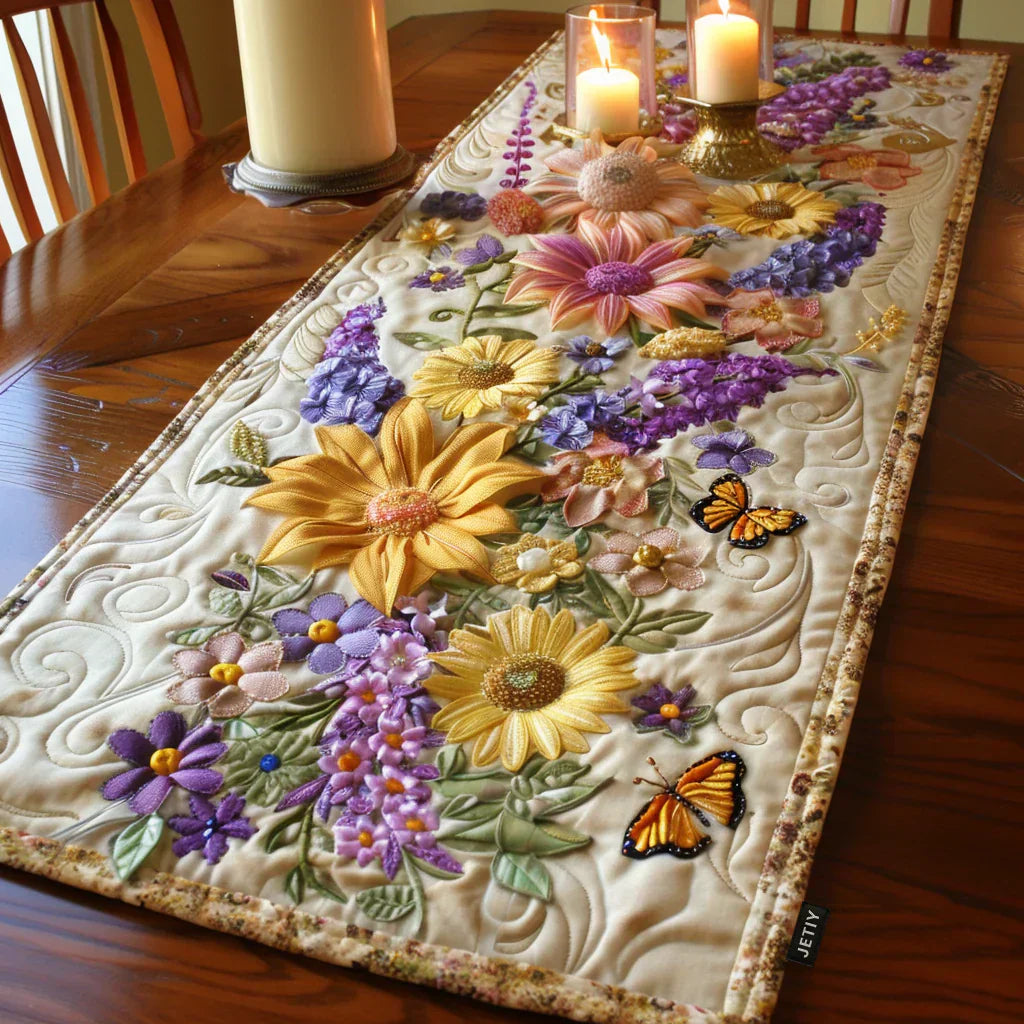 Quilted Table Cover - Garden in Bloom
