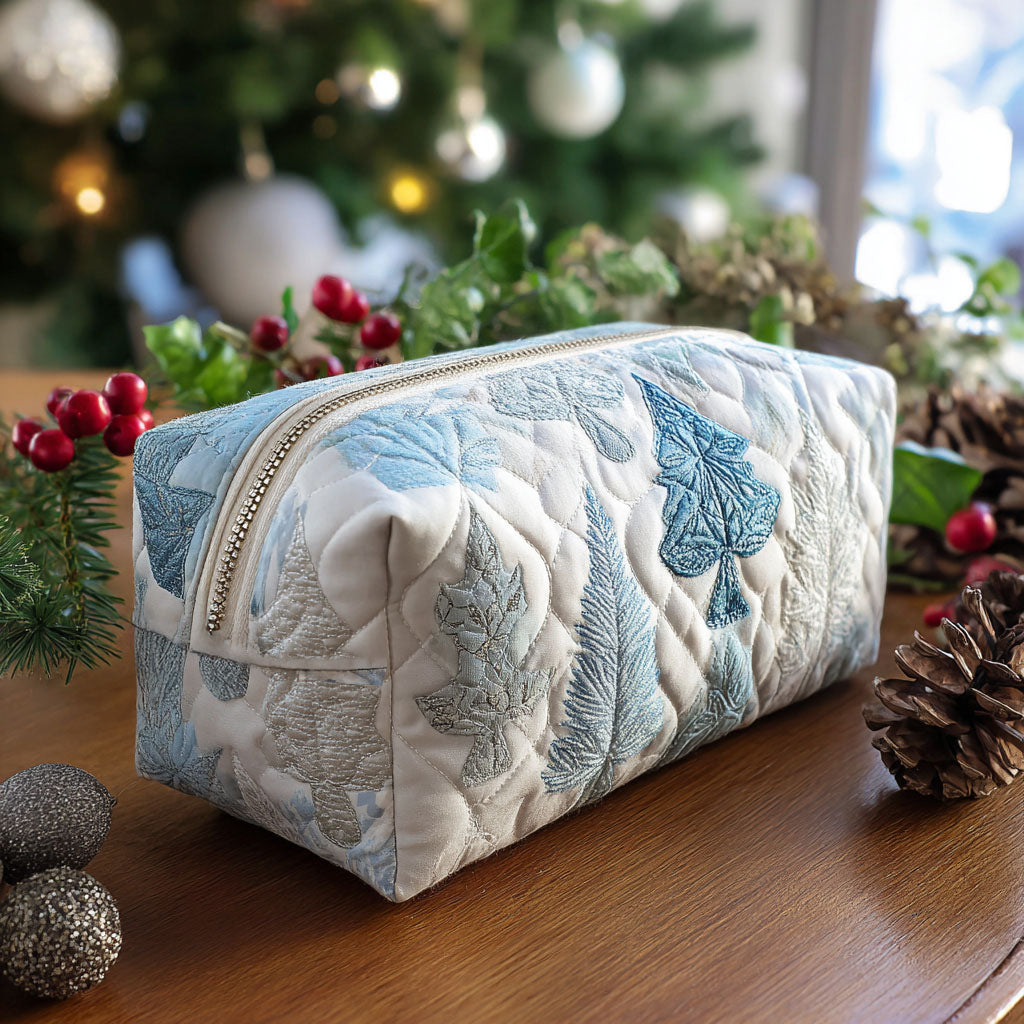 Quilted beauty case with a Christmas atmosphere NCU0PT9187
