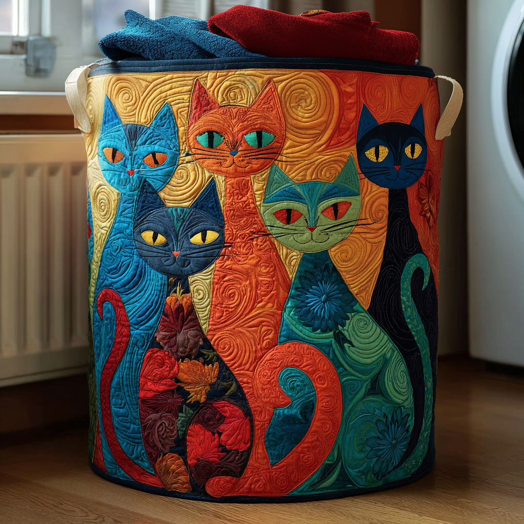 Quilted Cat-Shaped Laundry Basket NCU0QN041