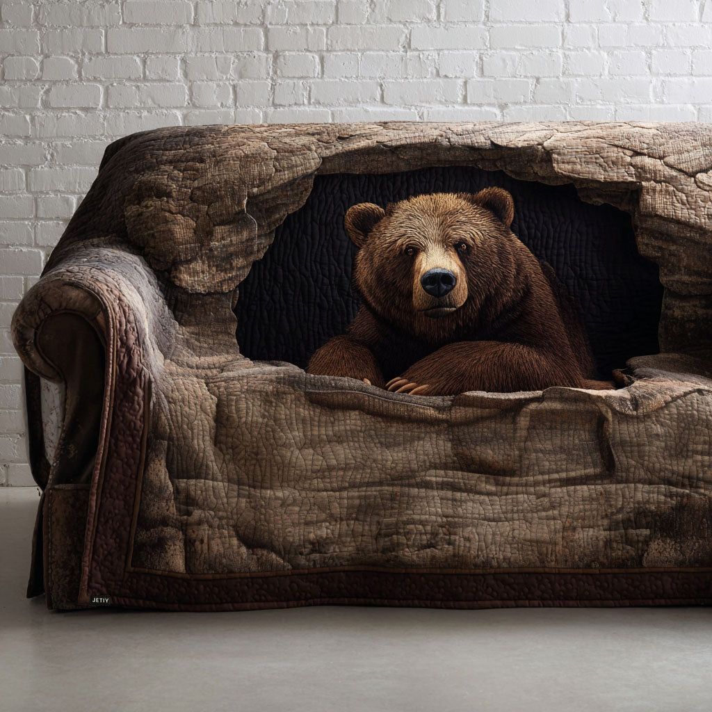 Quilted sofa cover with grizzly bear NCU0PT9723