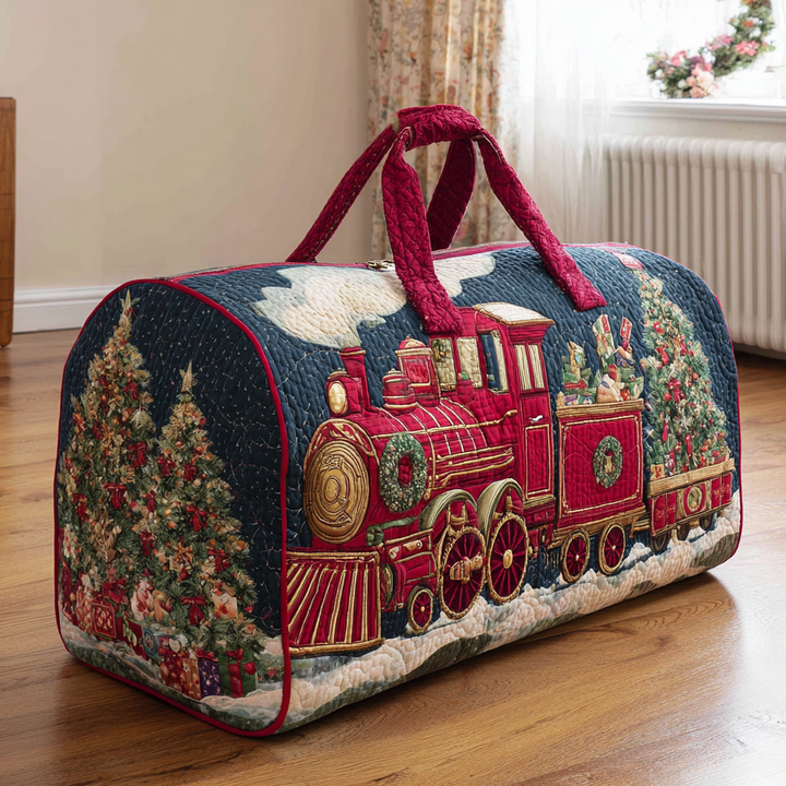 Quilted Travel Bag with Festive Train NCU0DK9970