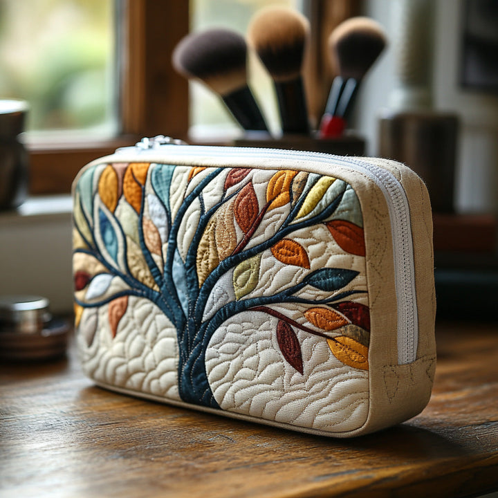 Quilted beauty case with tree of life NCU0DV7894