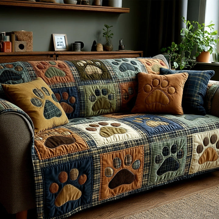 Quilted sofa cover with paw prints NCU0VT358