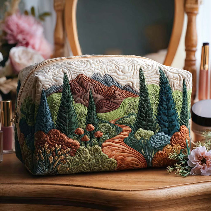 Quilted beauty case with green path NCU0PT9472