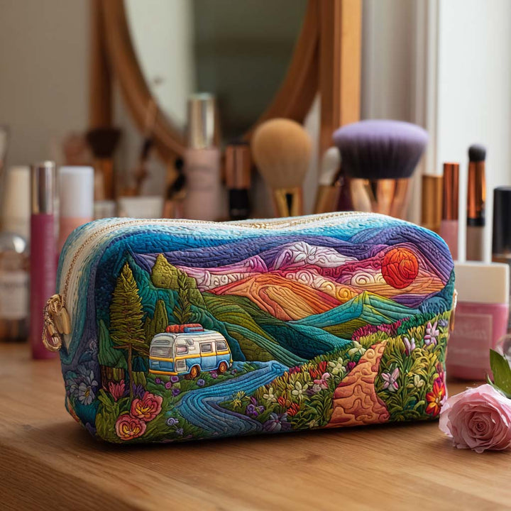 Quilted beauty case with luminous mountains NCU0PT9473