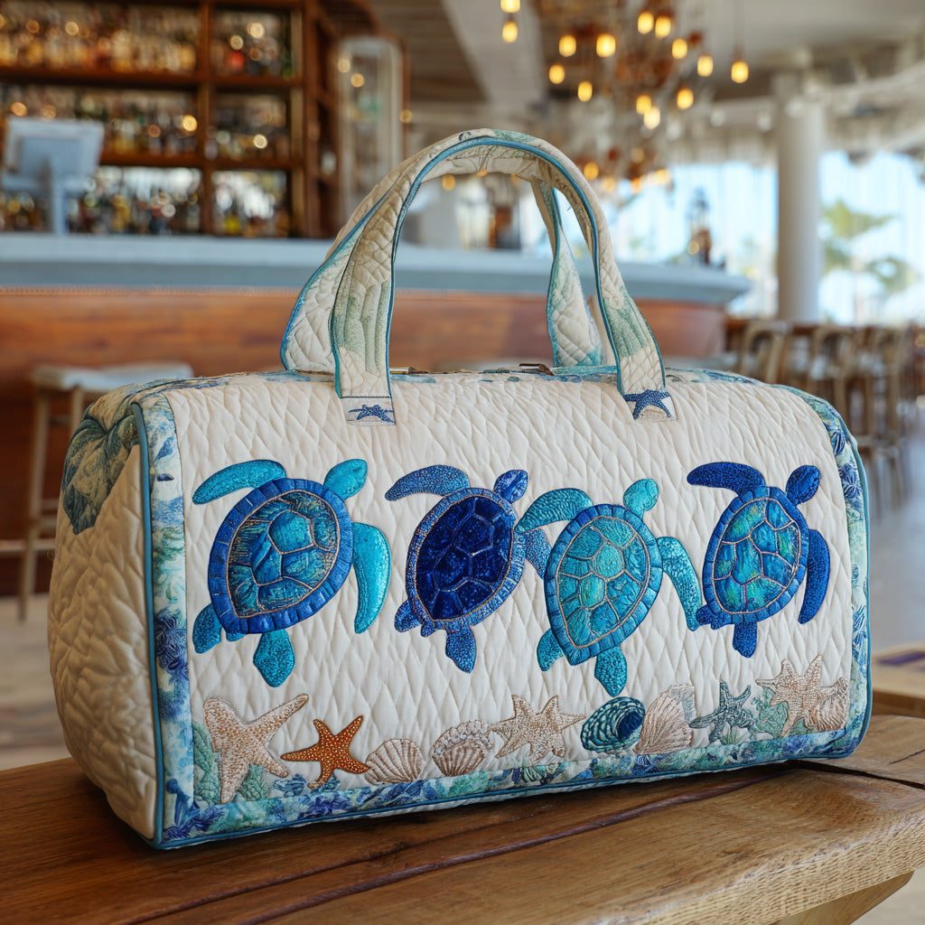 Quilted Shoulder Travel Bag with Ocean Turtle NCU0DV7491
