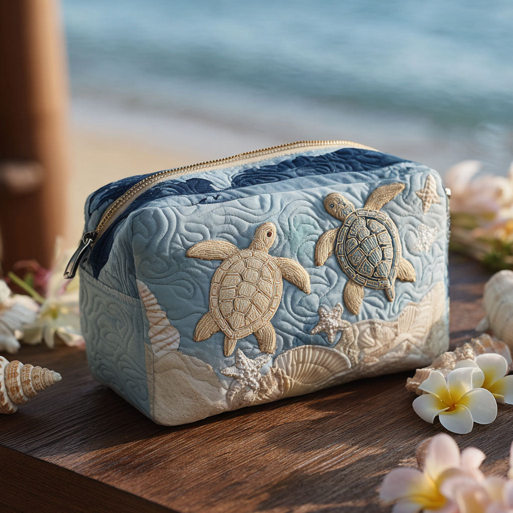 Quilted beauty case with delicate shells NCU0PT9268