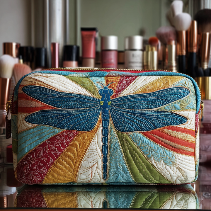Quilted beauty case with a shimmering dragonfly NCU0DK10231