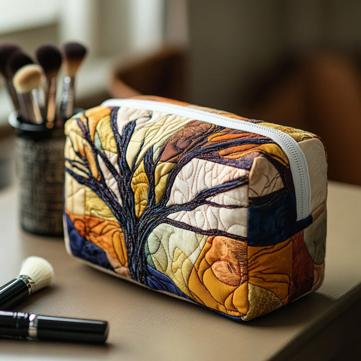 Quilted beauty case with branches of the tree of life NCU0DV7886