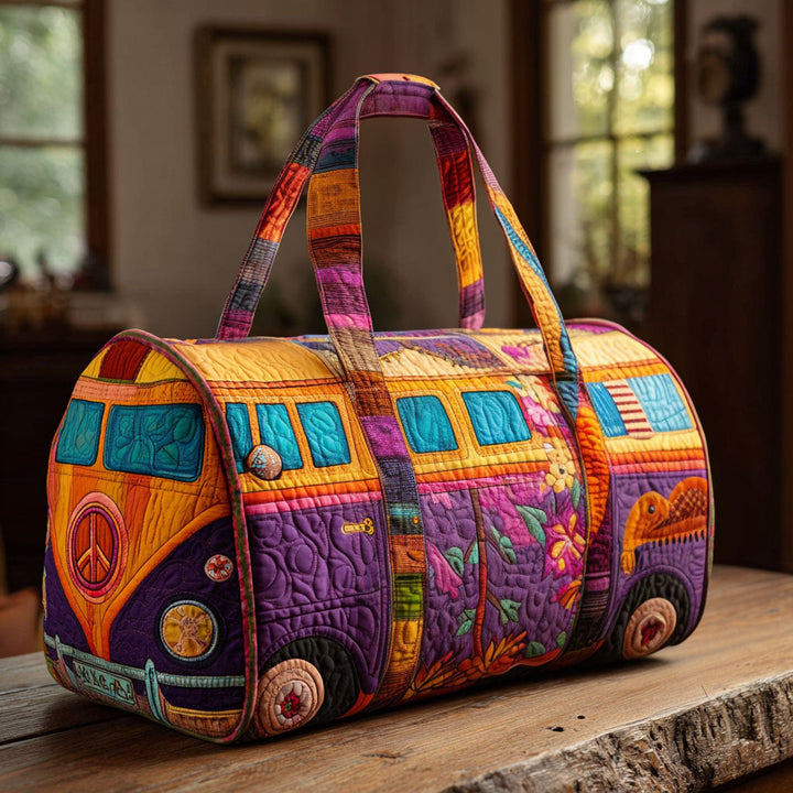 Quilted Travel Bag with Vintage Travel Inspiration NCU0PT8959
