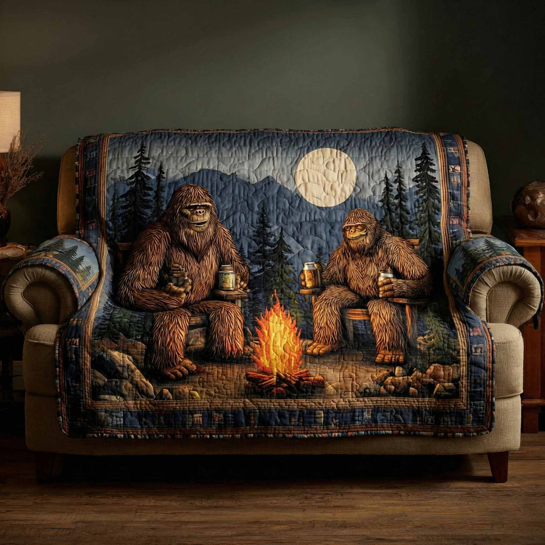 Quilted sofa cover with woodland pattern NCU0XD2366