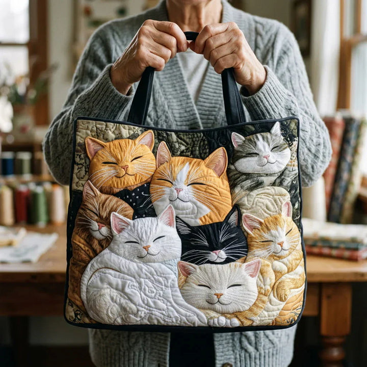 Quilted Everyday Shoulder Bag with Sleeping Kittens design