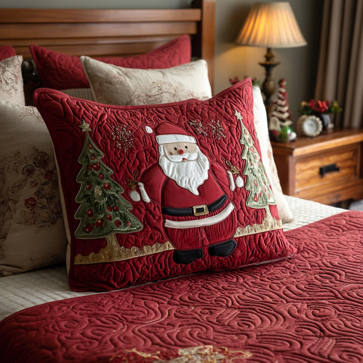 Quilted Cushion Cover with Christmas Parade NCU0TV680